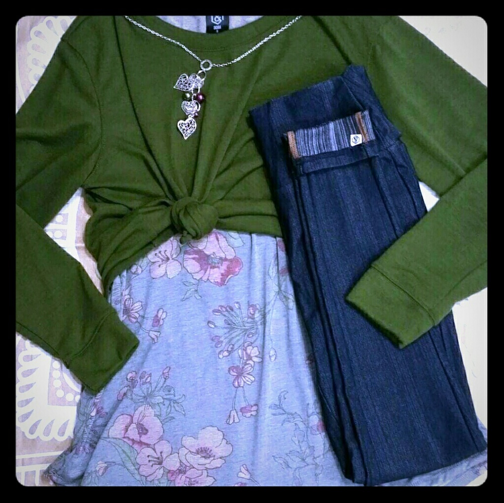Size Medium Agnes & Dora Complete Outfit